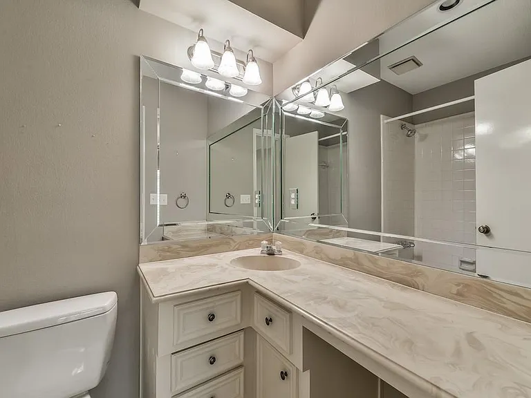 9406 Bassoon Dr — Photo 20