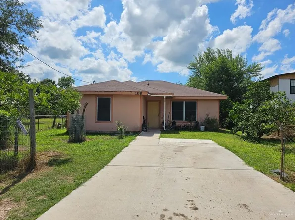 29425 McKinley Ave, Hargill, TX 78549