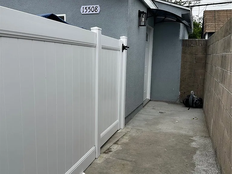 15508 Halcourt Ave — Photo 2