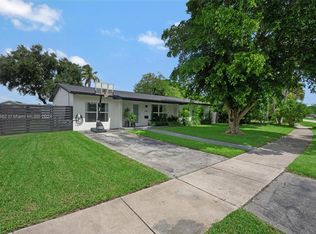 9301 Sterling Dr, Cutler Bay, FL 33157