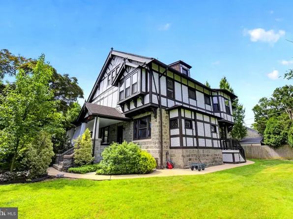 454 Forrest Ave, Drexel Hill, PA 19026
