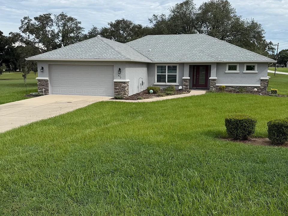 837 E Epsom Ct