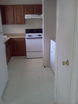 2nd image of 102 Hummingbird Ln #A