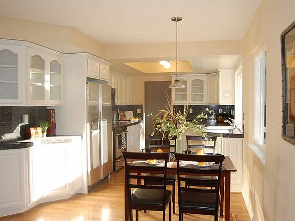 Lovely Updated Kitchen