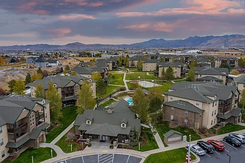 Sunset Ridge Photo 1