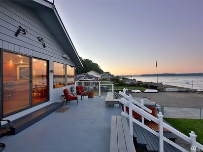 6751 Columbia Beach Dr, Clinton, WA, 98236