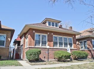7618 S Cornell Ave, Chicago, IL 60649