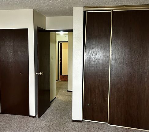 3rd image of 4936 Davis Ave #1292754