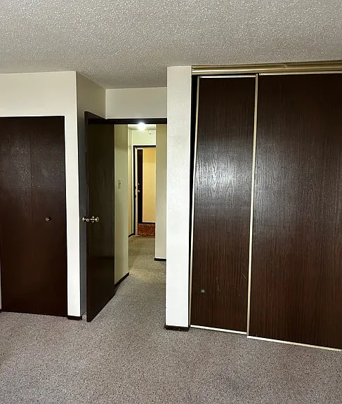 4936 Davis Ave — Photo 2