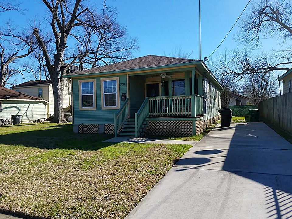 1st image of 708 E 32nd St