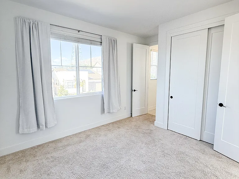 3732 Park Ridge Ln — Photo 15