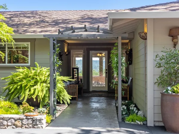 15232 Arnold Dr, Glen Ellen, CA 95442