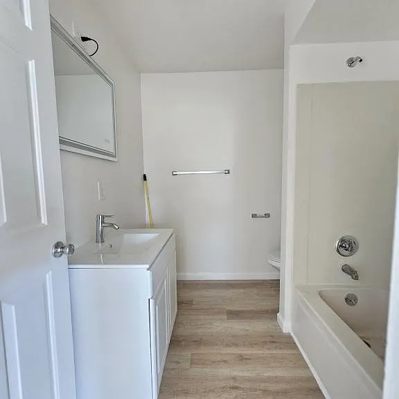 100 Quarry Rd — Photo 31