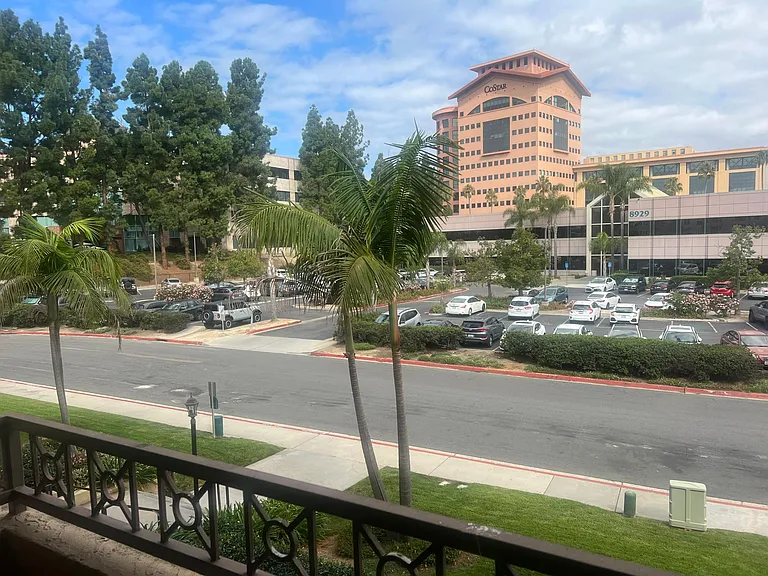 8889 Caminito Plaza Centro #7206 — Photo 13