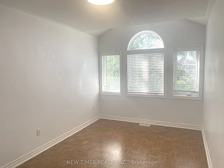 14 Bellini Ave — Photo 16
