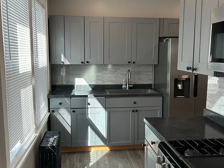 68 Rock St #1R — Photo 22