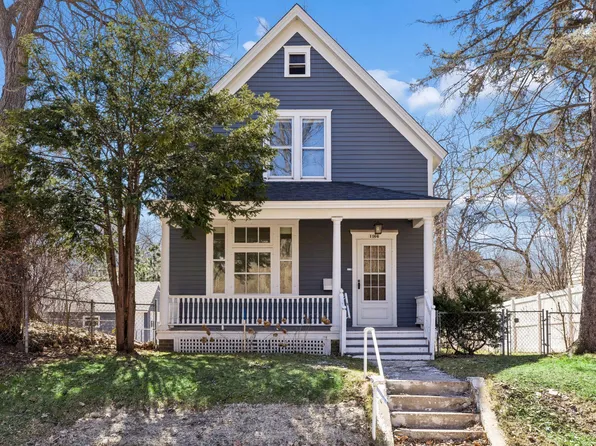 1166 Burns Ave, Saint Paul, MN 55106