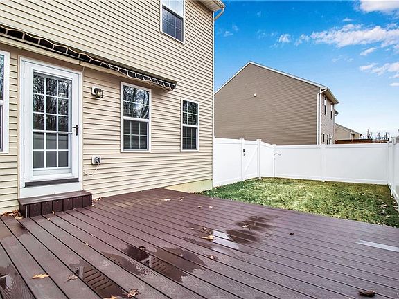 4th image of 4233 Arthur Ct