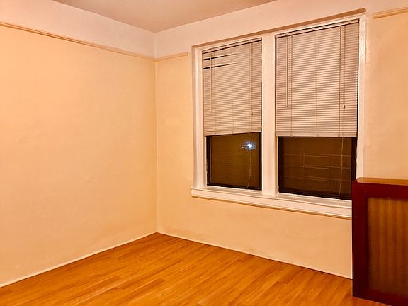 4th image of 24-29 27th St #1B