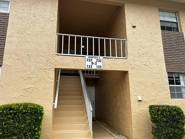 1st image of 3135 Shady Dell Ln APT 233