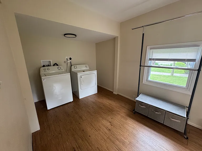 31 Buttonwood Rd #1 — Photo 6