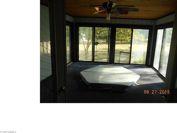5th image of 634 East Ave