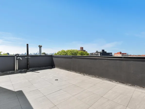 156 Somers Street 6AB image 1 of 9