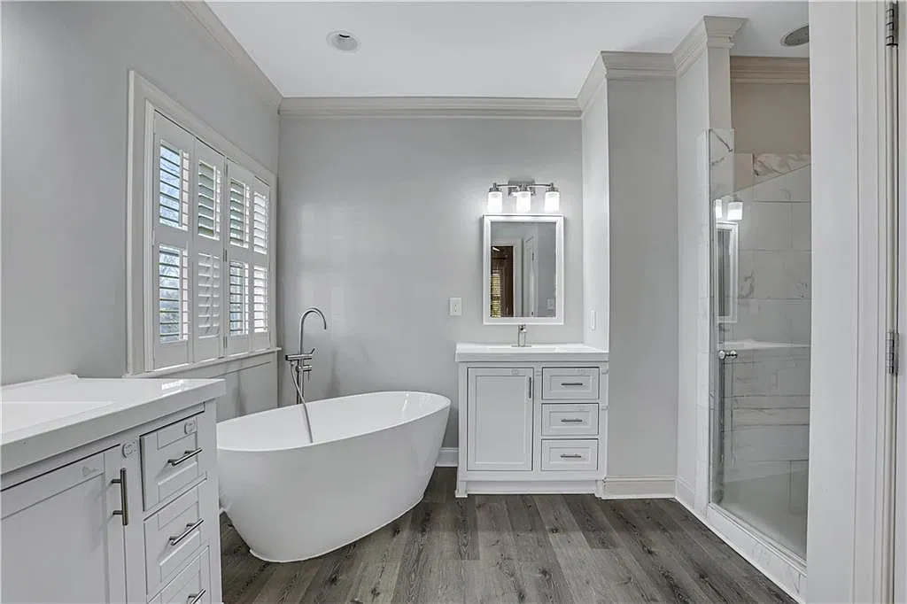3 bed, 3.5 bath, 1798 sqft, $4,000 — Photo 1
