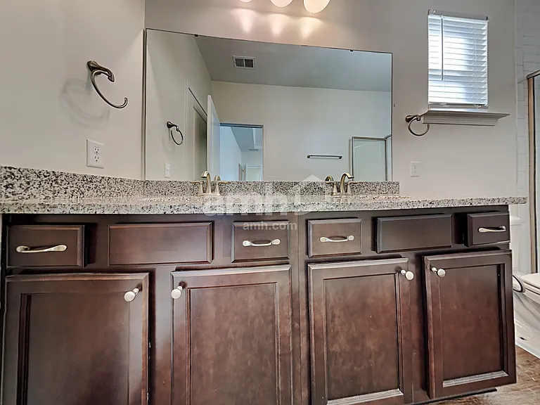 403 Ronter Ct — Photo 11