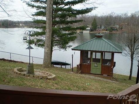 Gazebo with hot tub