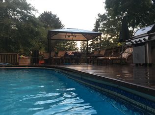 15 Fortysecond St, Whitehouse Station, NJ 08889