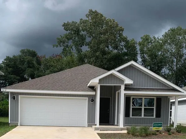 3257A Peach Dr, Milton, FL 32571