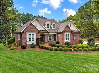 2750 Arbor Hills Dr, Lincolnton, NC 28092