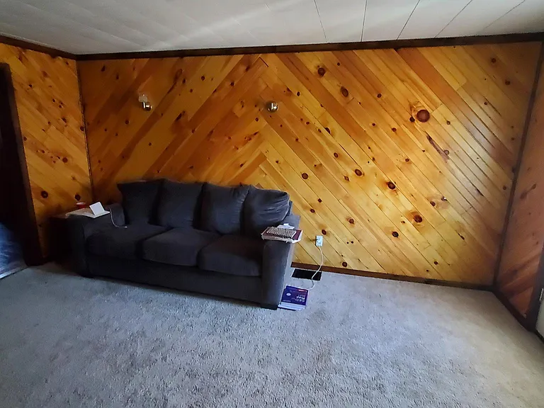 213 Spring St #1 — Photo 1