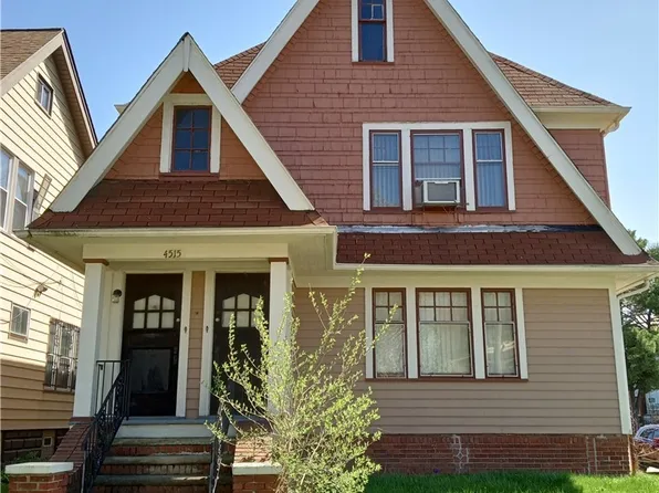4515 E 126th St, Garfield Heights, OH 44105