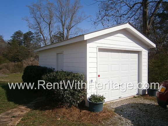 4th image of 3711 Old Lost Mountain Rd