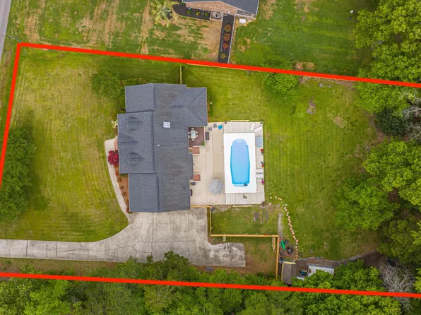 106 Lee St, Summerville, SC 29485