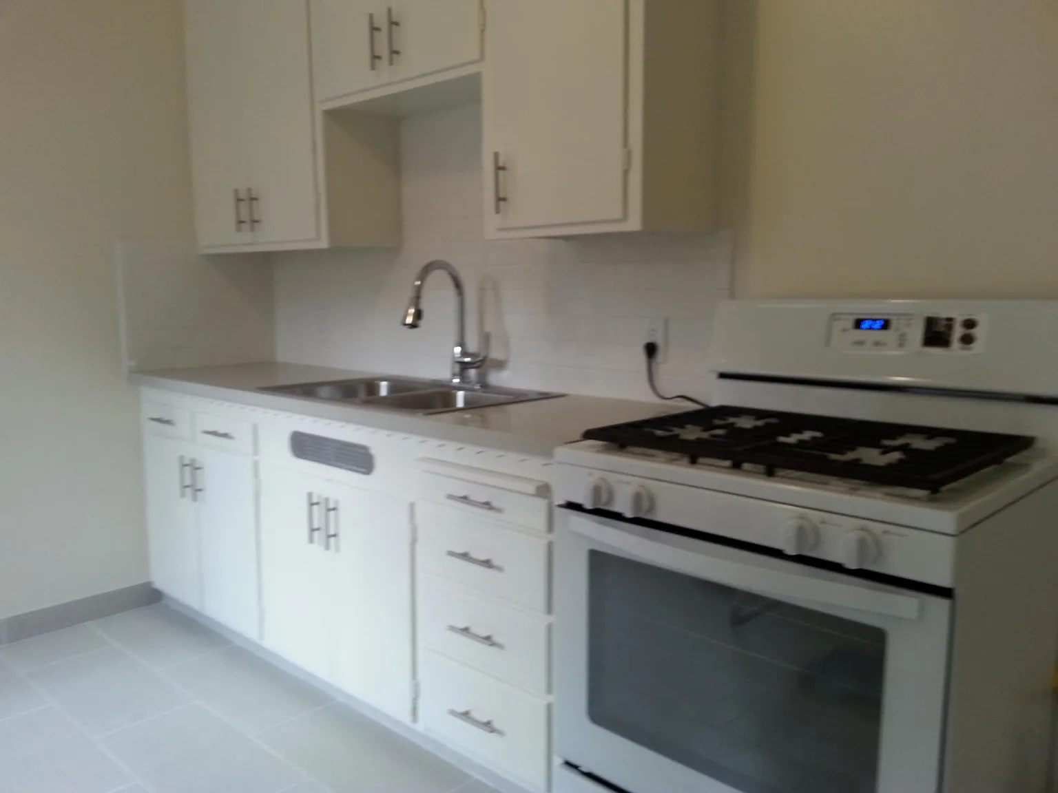1 bed, 750 sqft, $1,525 — Photo 4