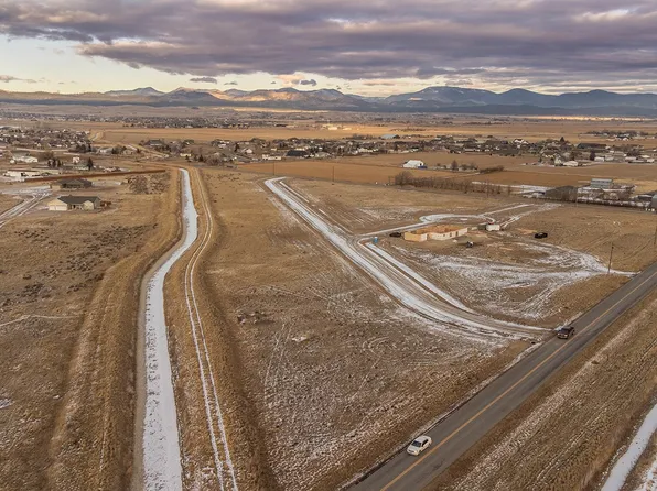 355 Teelon Ct, Helena, MT 59602