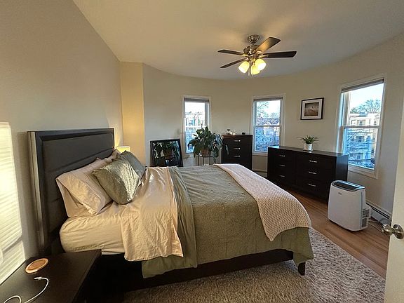 5th image of 55 Easton St #3