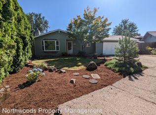 427 64th St, Springfield, OR 97478