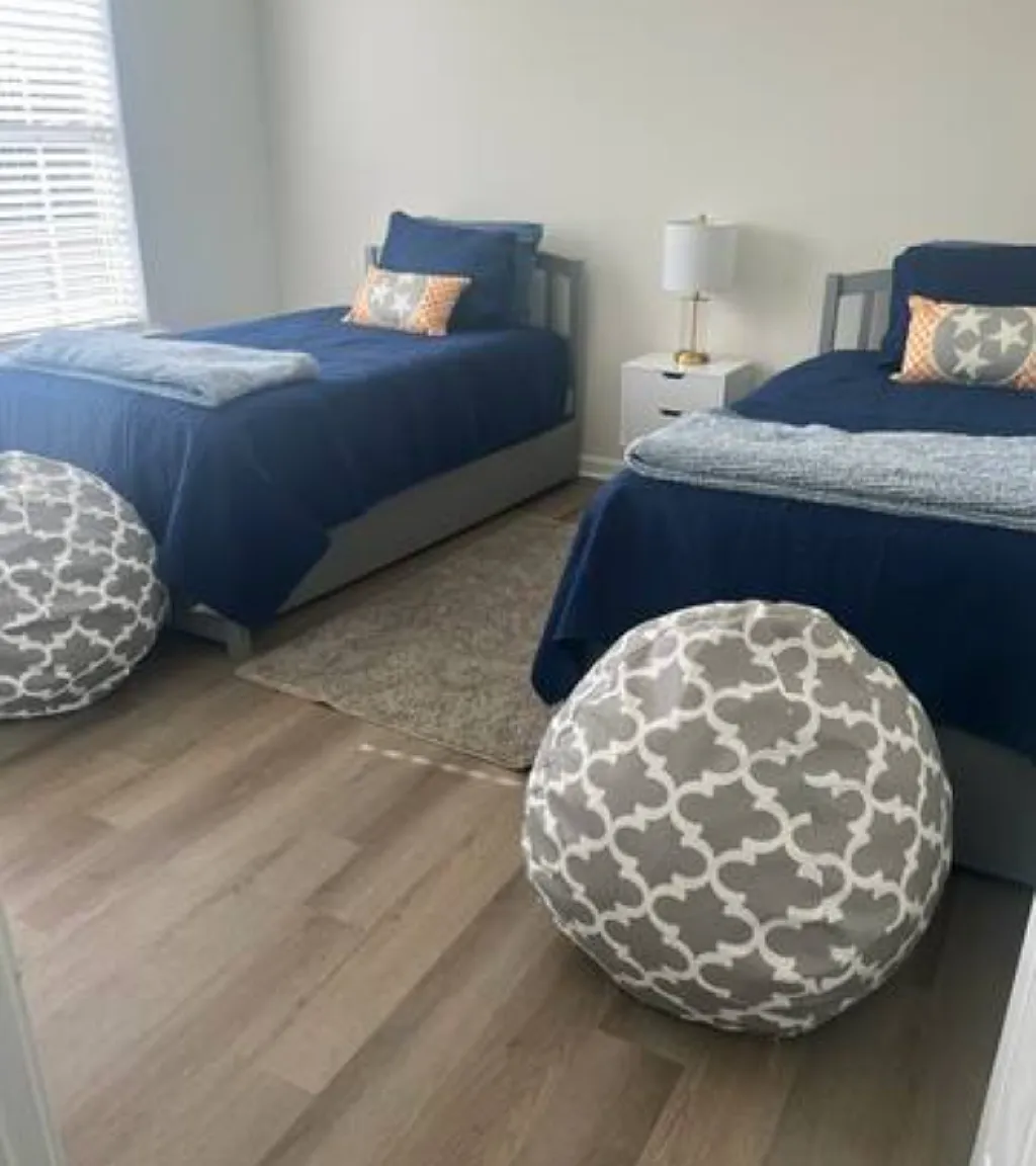2 bed, 922 sqft, $1,650 — Photo 4