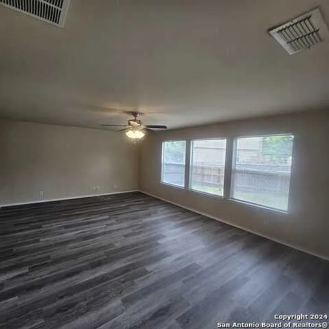4007 Dunn Oak Dr — Photo 9