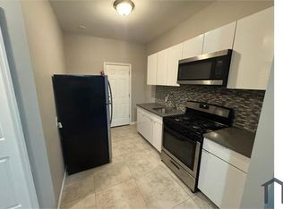 302 Halsted St APT 6, East Orange, NJ 07018