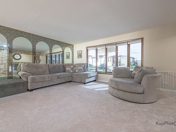 3rd image of 1227 Timber Pl