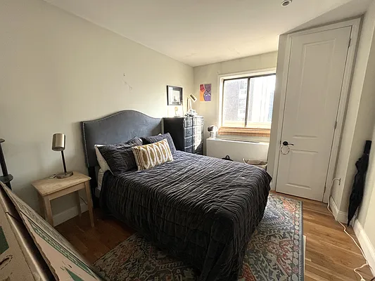 Rented by Akam Sales and Brokerage | media 15