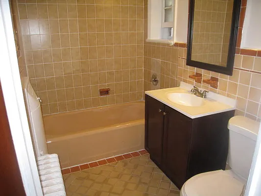 Rented by Alexiou Realty | media 28