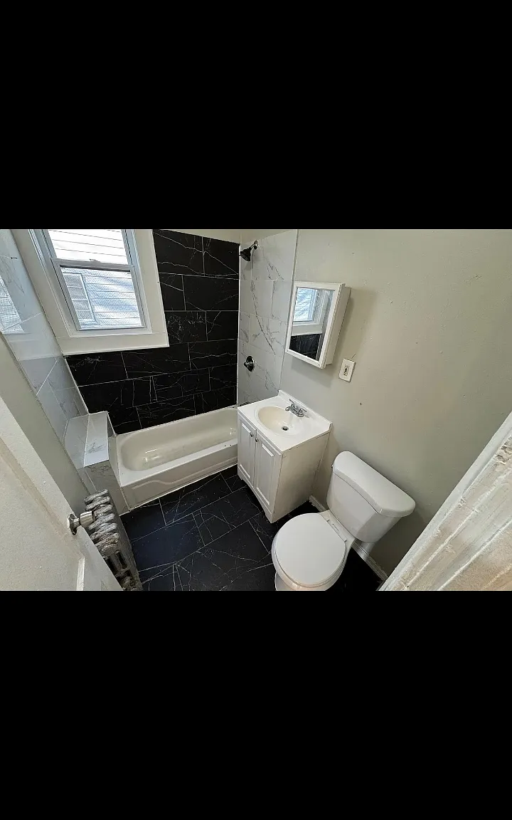 2 bed, $1,750 — Photo 2