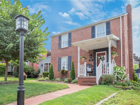 519 Mount Vernon Dr, Ellwood City, PA 16117
