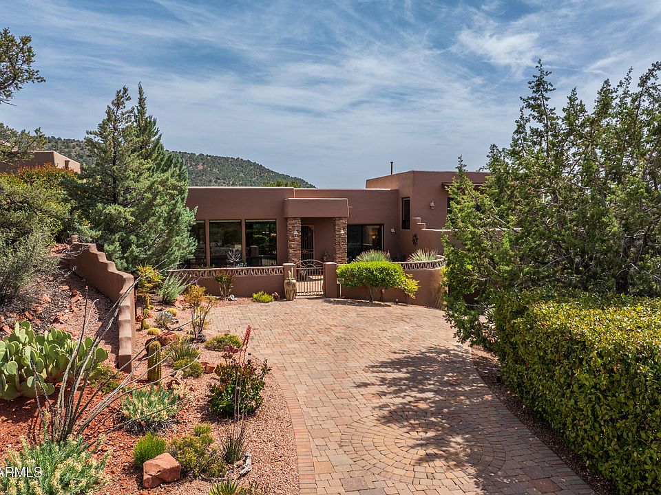 1st image of 20 BELLA VISTA Court